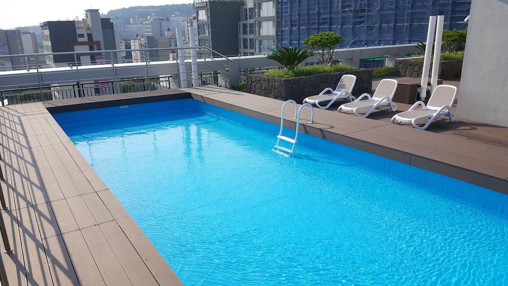 Seogwipo Js Hotel מראה חיצוני תמונה