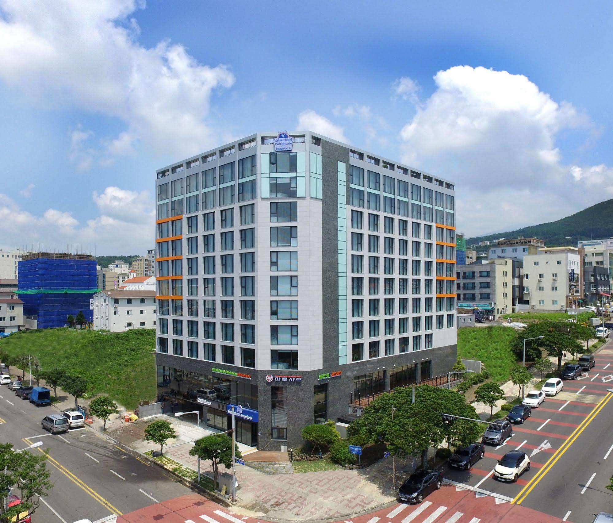 Seogwipo Js Hotel מראה חיצוני תמונה
