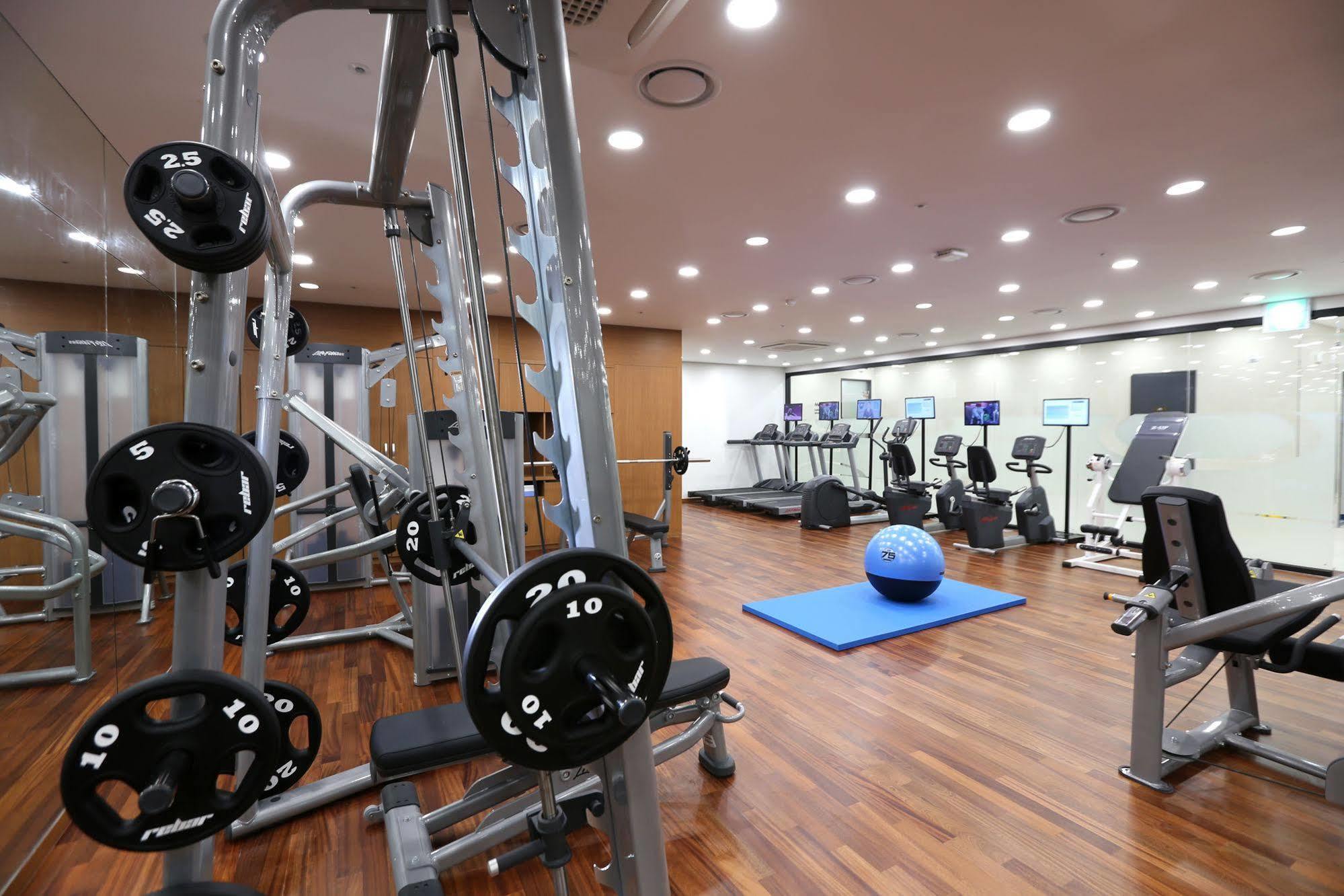 Seogwipo Js Hotel מראה חיצוני תמונה